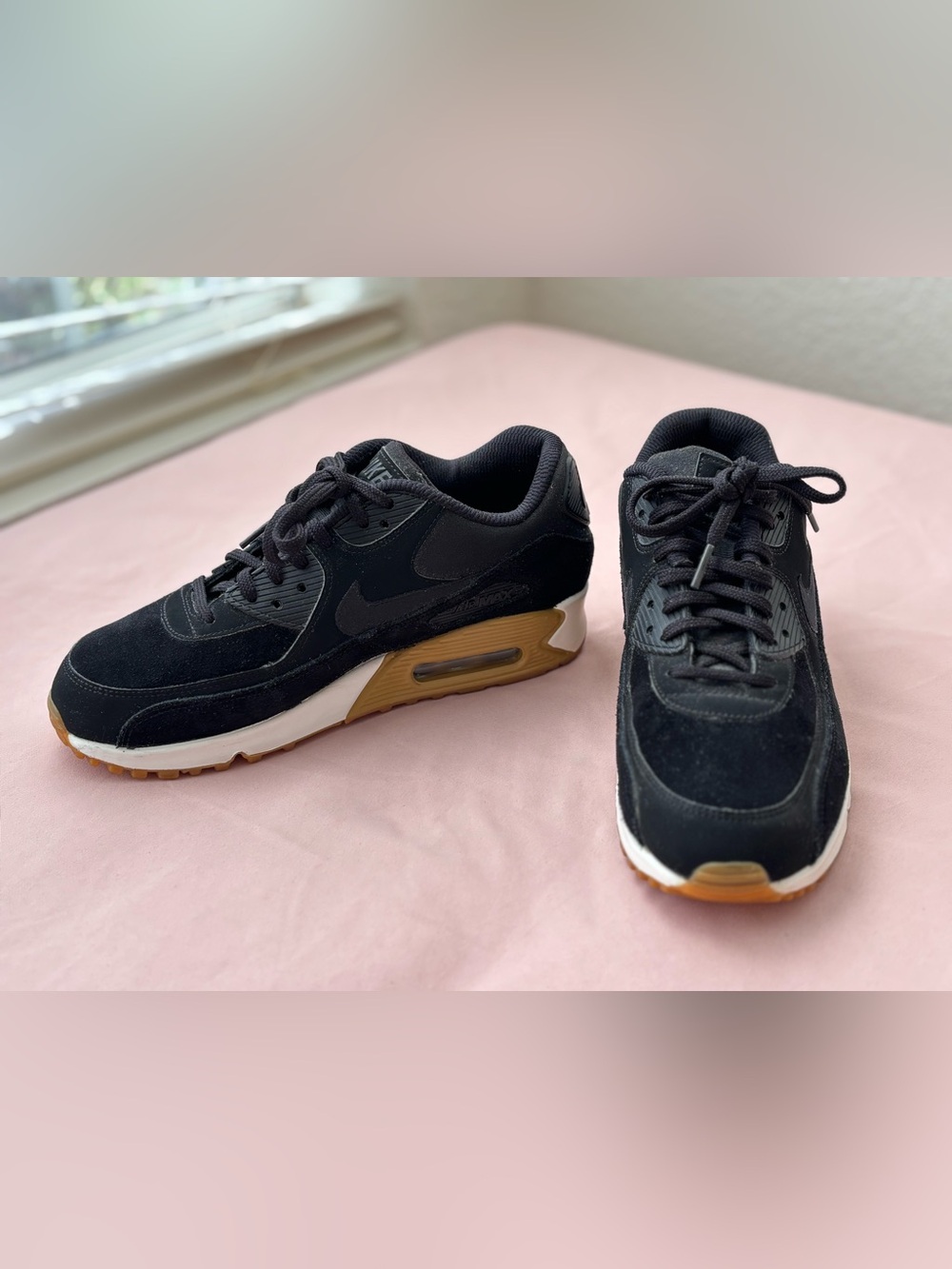 Nike Air Max 90 Black Gum Sneakers Women’s 8